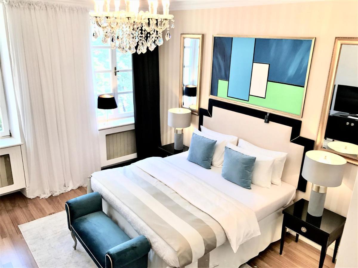 Mondrian Luxury Suites & Apartments Market Square IV Varşova Dış mekan fotoğraf